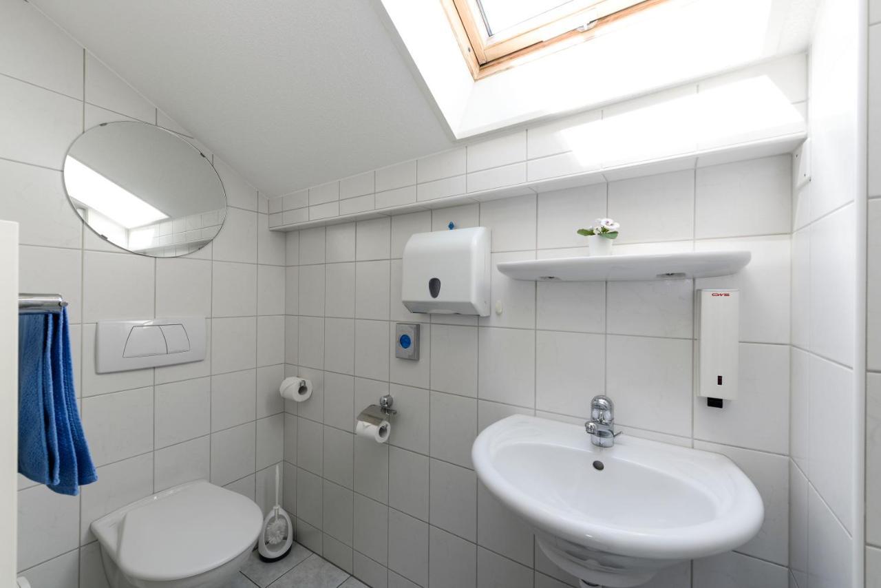 Pension Läbeshuus - Bistro Sonnegg Heiligenschwendi Extérieur photo