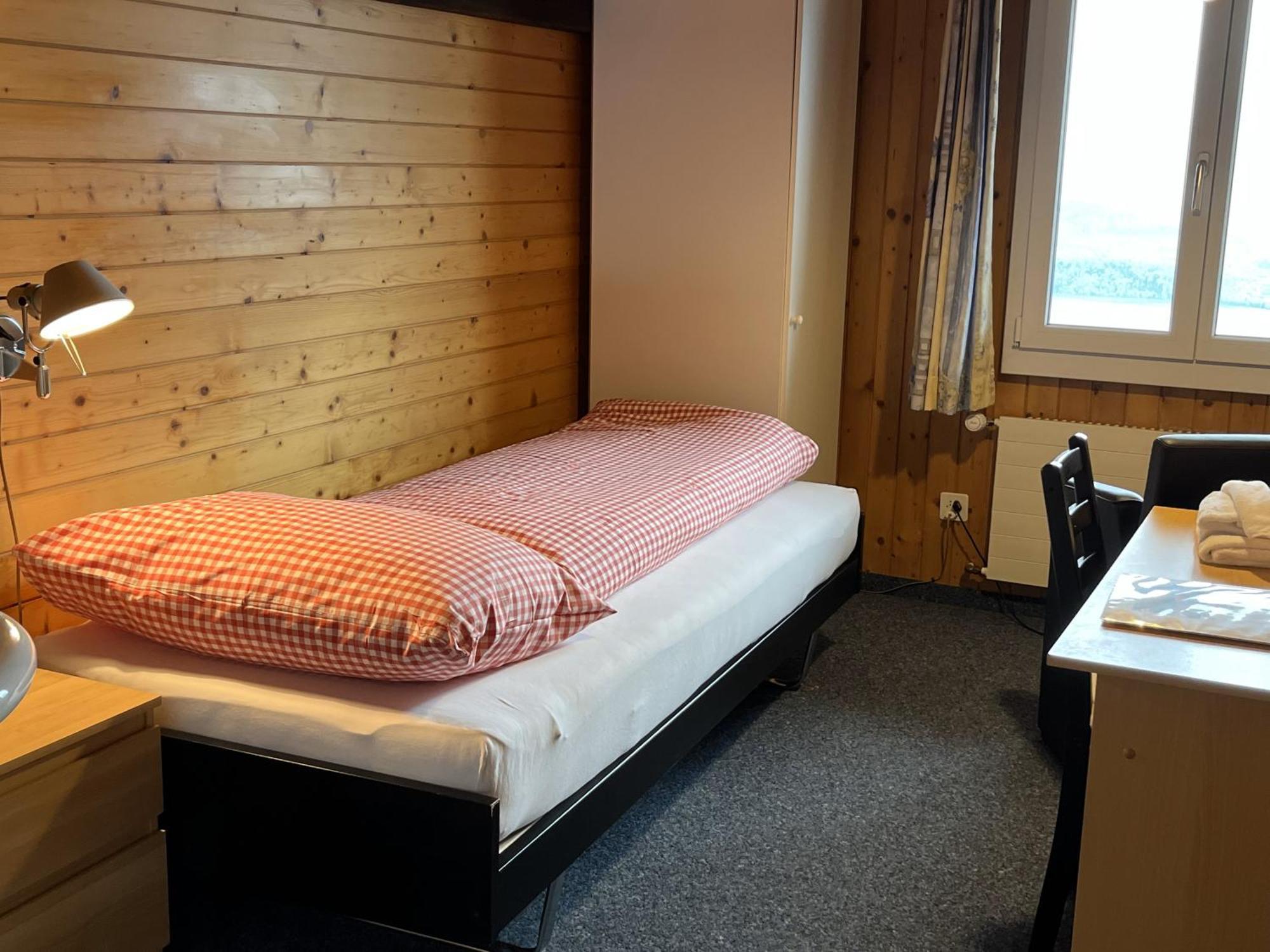 Pension Läbeshuus - Bistro Sonnegg Heiligenschwendi Extérieur photo